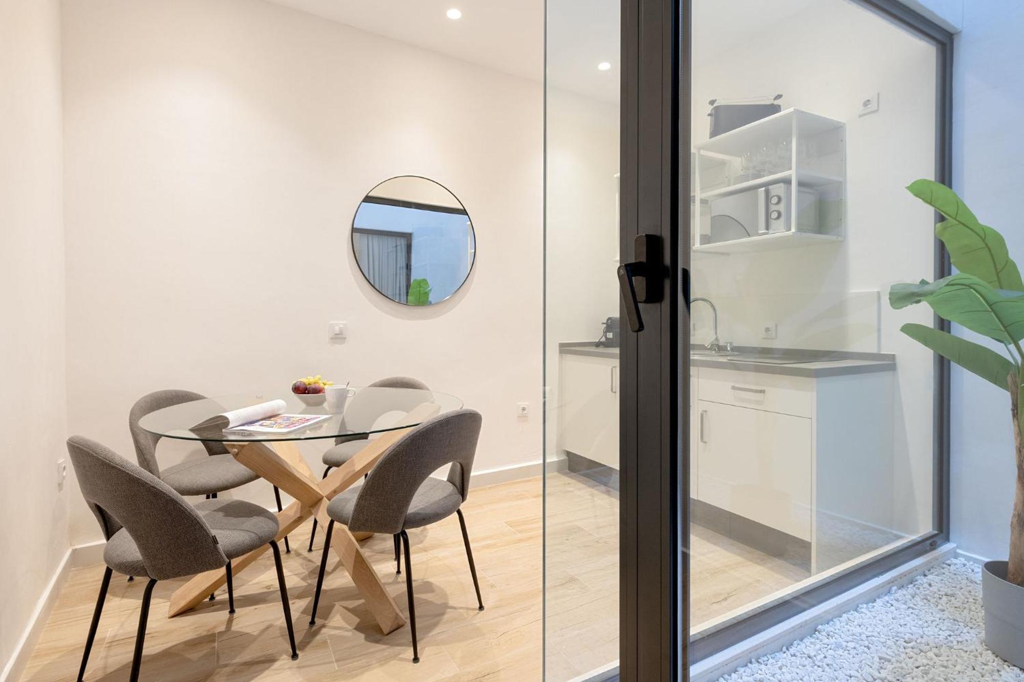 Santa Ana 18 Suite Apartments Seville Luaran gambar